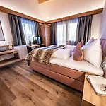 Apart Alpenland Apartment *