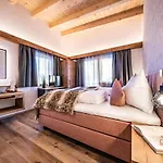 Apart Alpenland Apartment Mayrhofen