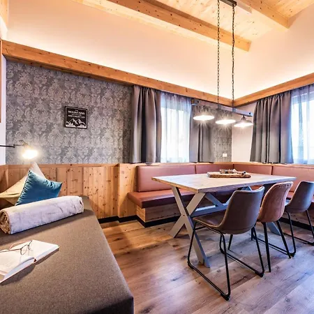 Alpenland Apartament